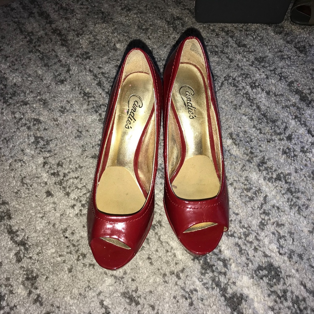 Heels - Picture 2 of 4